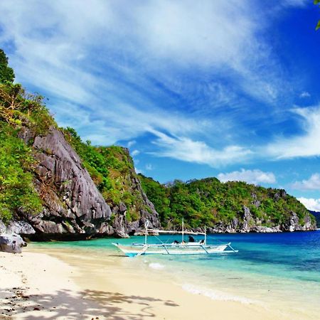 Mbg Travellers Inn Powered By Cocotel 公主港 外观 照片
