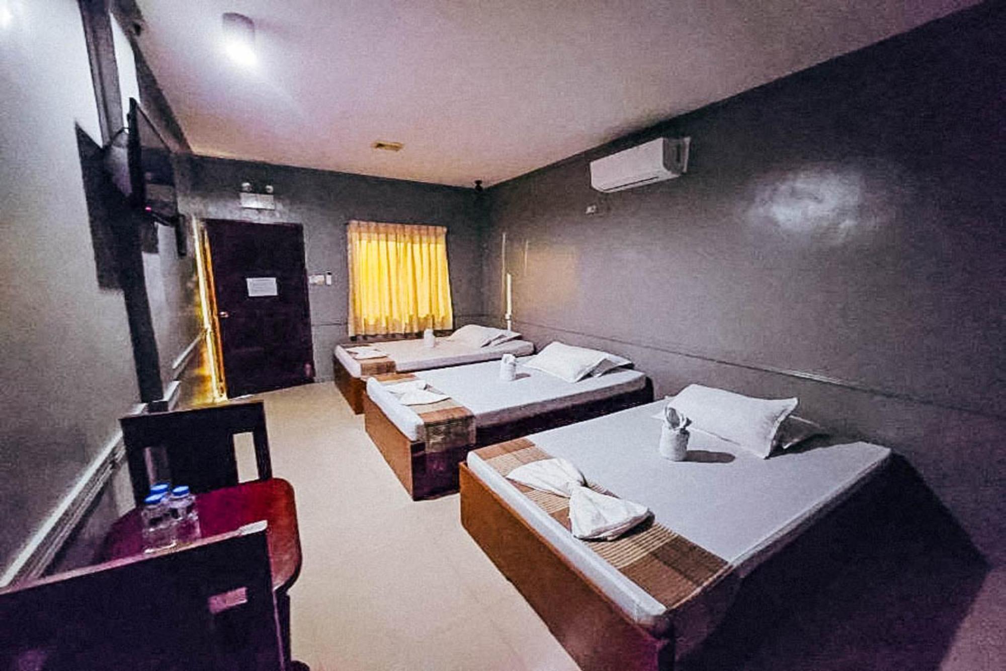 Mbg Travellers Inn Powered By Cocotel 公主港 客房 照片